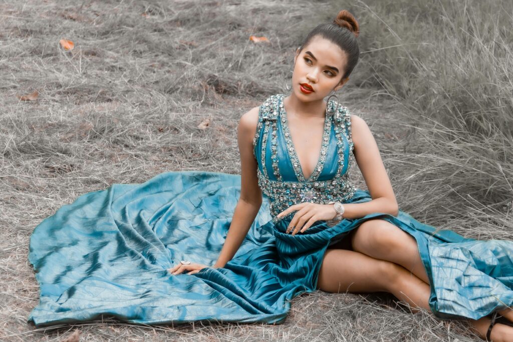 Engagement Dress for Ladies Trends to Watch in 2025 Engagement Dress for Ladies Trends to Watch in 2025