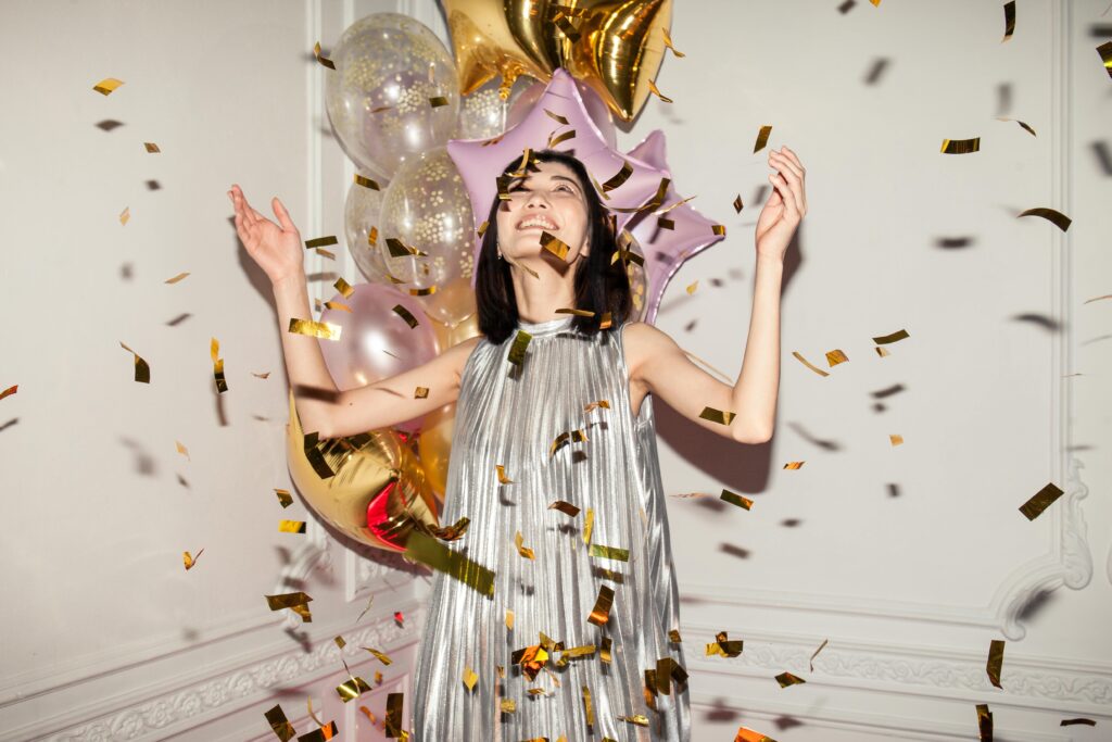 Gold Dresses for Ladies and Personal Identity Gold Dresses for Ladies and Personal Identity